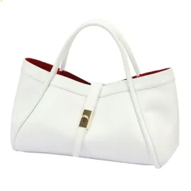 torebka-skorzana-damska-vera-pelle-biala-elegancka-shopper-premium-kuferek