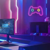 neon-led-controller-gamepad-regulacja-jasnosci-usbrozowy-stan-nowy