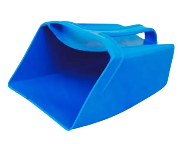 elastyczny-czerpak-do-wody