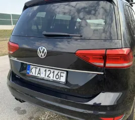 vw-golf-sportsvan-listwa-chrom-nad-tablice-klapa