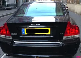 volvo-s60-i-listwa-chrom-chromowana-klapa-tuning