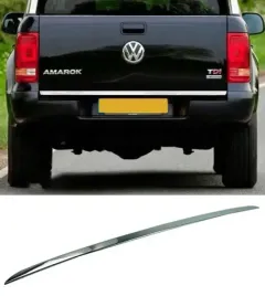 vw-amarok-listwa-chrom-ozdobna-na-klape-bagaznika