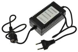 ladowarka-do-opryskiwacza-akumulatorowego-12v-1-1a-cg73216a