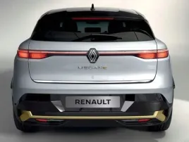 renault-megane-e-tech-listwa-chrom-klapa-bagaznik