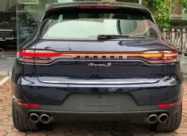 porsche-macan-2019-listwa-chrom-na-klape