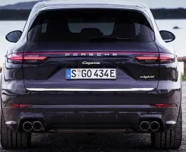 porsche-cayenne-iii-2017-listwa-chrom-na-klape