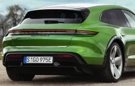porsche-taycan-turismo-listwa-chrom-klapa-bagaznik