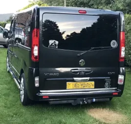 opel-vivaro-e7-f7-j7-listwa-chrom-chromowana-klapa