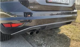 vw-golf-sportsvan-listwa-chrom-na-zderzak-tyl