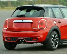 mini-r58-coupe-10-15-listwa-chrom-na-klape