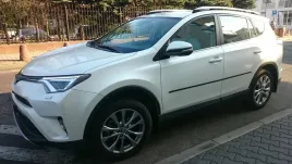 toyota-rav4-iv-listwy-czarne-boczne-ochronne-drzwi