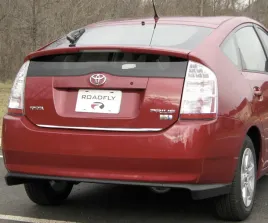 toyota-prius-nhw20-03-liftback-listwa-chrom-klapa