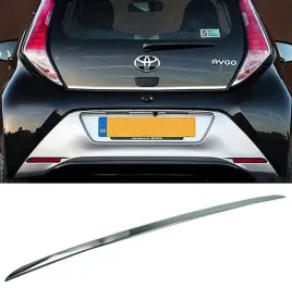 toyota-aygo-ii-2014-listwa-chrom-chromowana-klapa