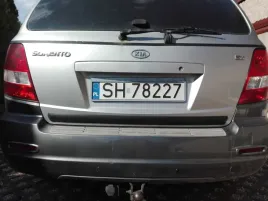 kia-sorento-i-listwa-czarna-na-klape-tuning