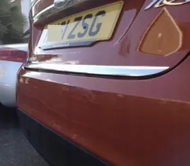 seat-ibiza-v-kombi-listwa-chrom-na-klape-bagaznik
