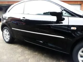 seat-ibiza-listwy-chrom-ozdobne-na-drzwi-boczne