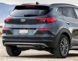 hyundai-tucson-2019-listwa-chrom-na-klape