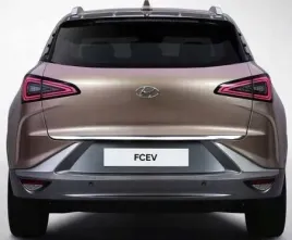 hyundai-nexo-2018-listwa-chrom-na-klape