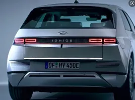 hyundai-ioniq-5-listwa-chrom-klapa-bagaznik-tyl