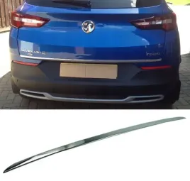 opel-grandland-2017-listwa-chrom-chromowana-klapa