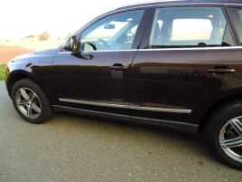 audi-q5-listwy-chrom-boczne-drzwi-chromowane