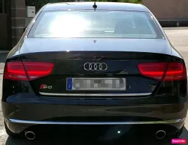 audi-a8-4h-2009-listwa-chrom-na-klape-bagaznika