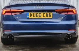 audi-a5-coupe-listwa-chrom-chromowana-klapa