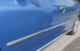 audi-a3-8l-listwy-chrom-boczne-na-drzwi