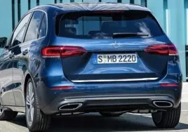 mercedes-b-w247-18-listwa-chrom-na-klape-bagaznik