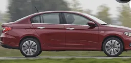 fiat-tipo-sedan-listwy-chrom-okienne-boczne-drzwi