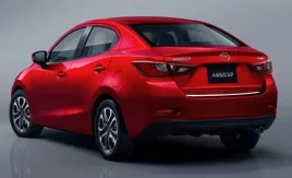 mazda-2-iii-sedan-14-listwa-chrom-klapa-bagaznik