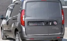 fiat-doblo-maxi-listwy-chrom-na-klape-drzwi