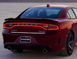 dodge-charger-listwa-chrom-klapa-bagaznik