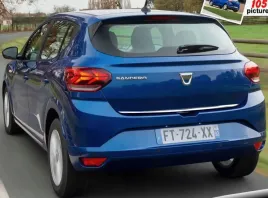 dacia-sandero-iii-listwa-chrom-na-klape