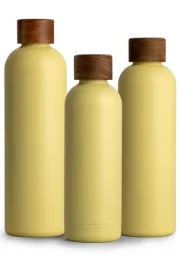 butelka-do-picia-tandn-zolta-stylowa-i-termiczna-z-pokrywka-z-drewna-1l