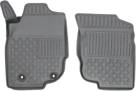 toyota-hilux-vii-pick-up-06-16-dywaniki-czarne