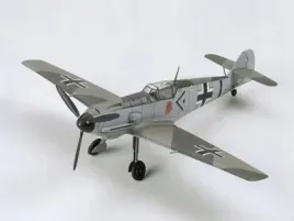 samolot-messerschmitt-bf109-e-3-model-60750-tamiya