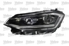 reflektor-swiatel-przednich-val450570