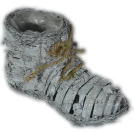 doniczka-oslonka-na-kwiaty-drewniana-ogrodowa-but