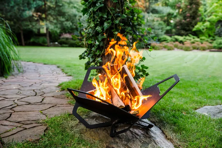palenisko-ogrodowe-kratki-pit-ognisko-grill-misa-duze-stabilne-solidne-stan-nowy-cechy-dodatkowe-ruszt