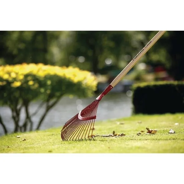 grabie-do-lisci-classic-fiskars