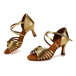 buty-do-tanca-taneczne-polyskujace-zlote-75cm-40