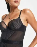 czarne-body-siateczkowe-gossard-65d-stan-nowy