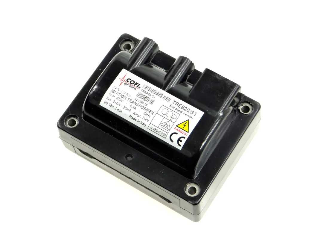 transformator-zaplonowy-cofi-tre-820-s1