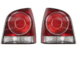vw-polo-05-09-lampa-tyl-zestaw-nowe