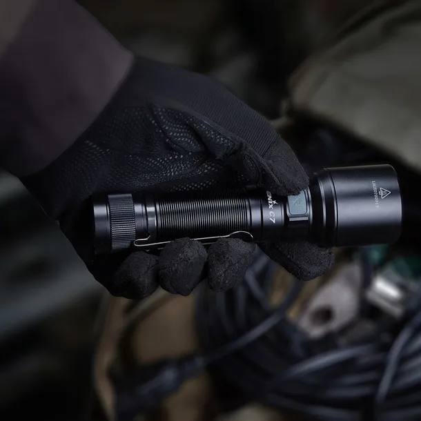 latarka-led-fenix-c7-marka-fenix