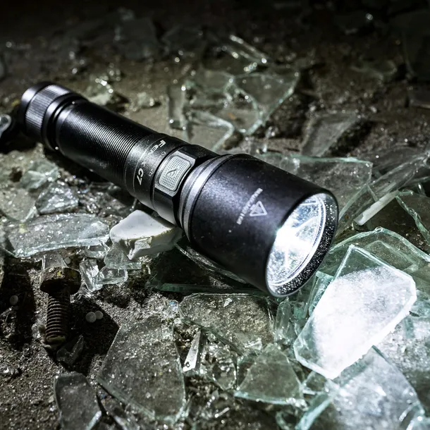 latarka-led-fenix-c7-stan-nowy-kod-producenta-c7-black