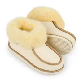 bezowe-bambosze-damskie-skorzane-cieple-kapcie-ire-r-38
