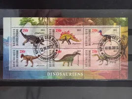 znaczki-zwierzeta-wymarle-dinozaury-cote-d-ivoire-kasowany-x2