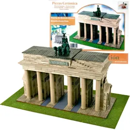 cuit-skladany-domek-z-cegly-3d-brama-brandenburska
